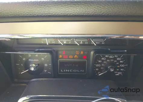 2011 Lincoln Navigator z USA, uszkodzony, nr VIN 5LMJJ2H54BEJ02557